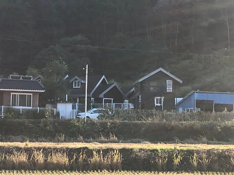 강원도 홍천 서면 전원주택 매매, 토지 102평·홍천강 도보 3분 매물 사진