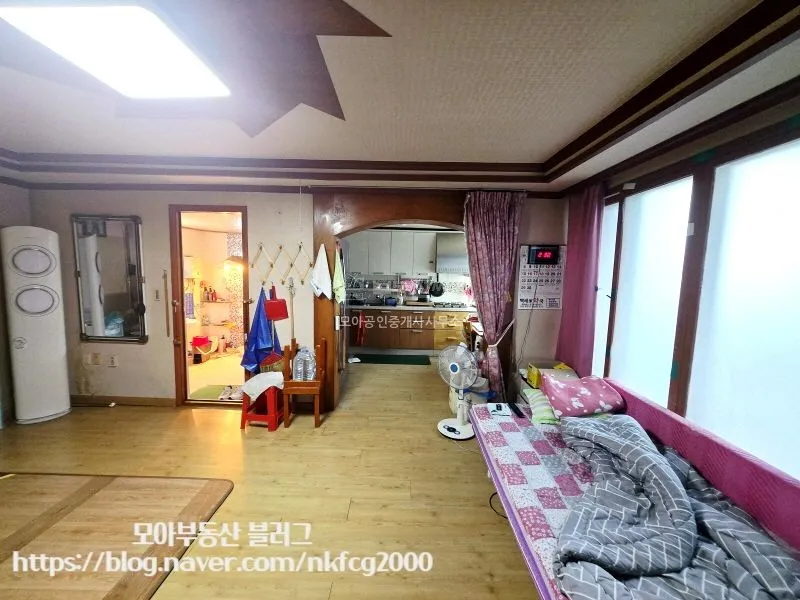 Detached House for Sale in Yonghae-dong, Mokpo, Jeollanam-do — 2 Rooms and a Yard photo 8