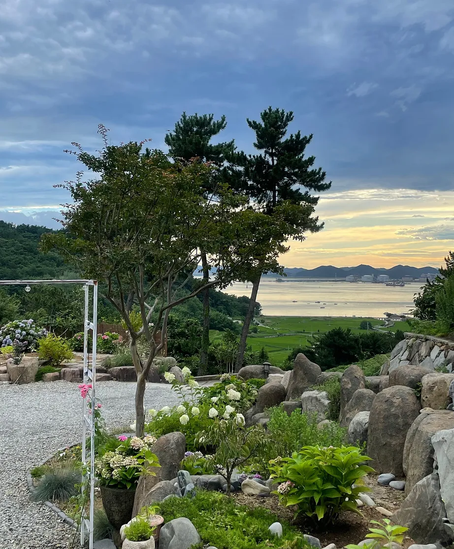 Ocean-View Country Home for Sale in Namhae, Gyeongsangnam-do; Remodeling Completed in 2021 photo 2