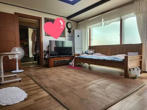 목포시 산정동 단독주택 매매, 수리 완료·태양광 설비 매물 사진