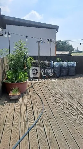 Detached House for Sale in Jukgyo-dong, Mokpo, Jeonnam-Gwangju — Renovated 2 Years Ago, with a Vegetable Garden and Rooftop Terrace photo 3