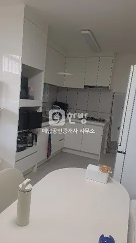 Detached House for Sale in Jukgyo-dong, Mokpo, Jeonnam-Gwangju — Renovated 2 Years Ago, with a Vegetable Garden and Rooftop Terrace photo 5