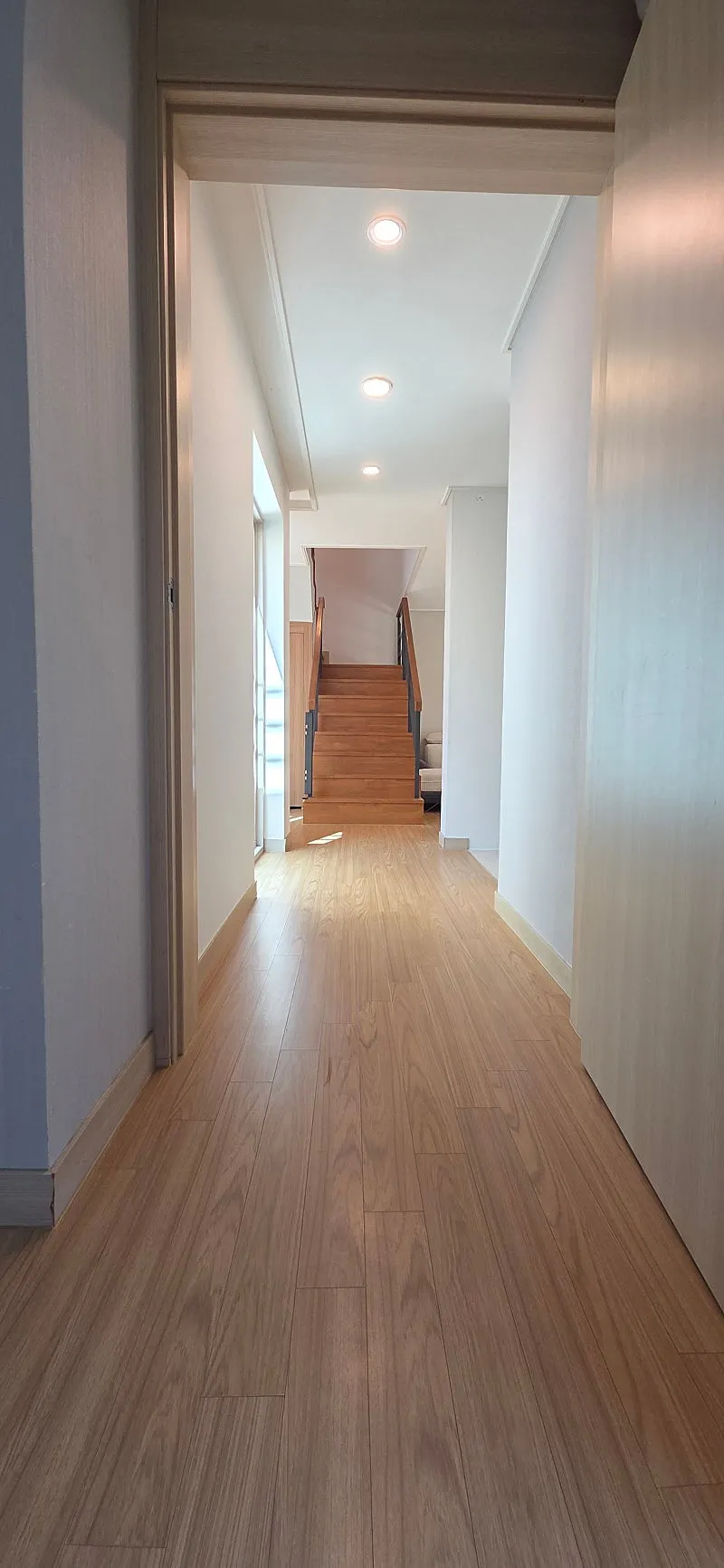 Detached House for Sale in Seongbok-dong, Suji-gu, Yongin, Gyeonggi-do, 93 Pyeong of Land · 3 Floors photo 8