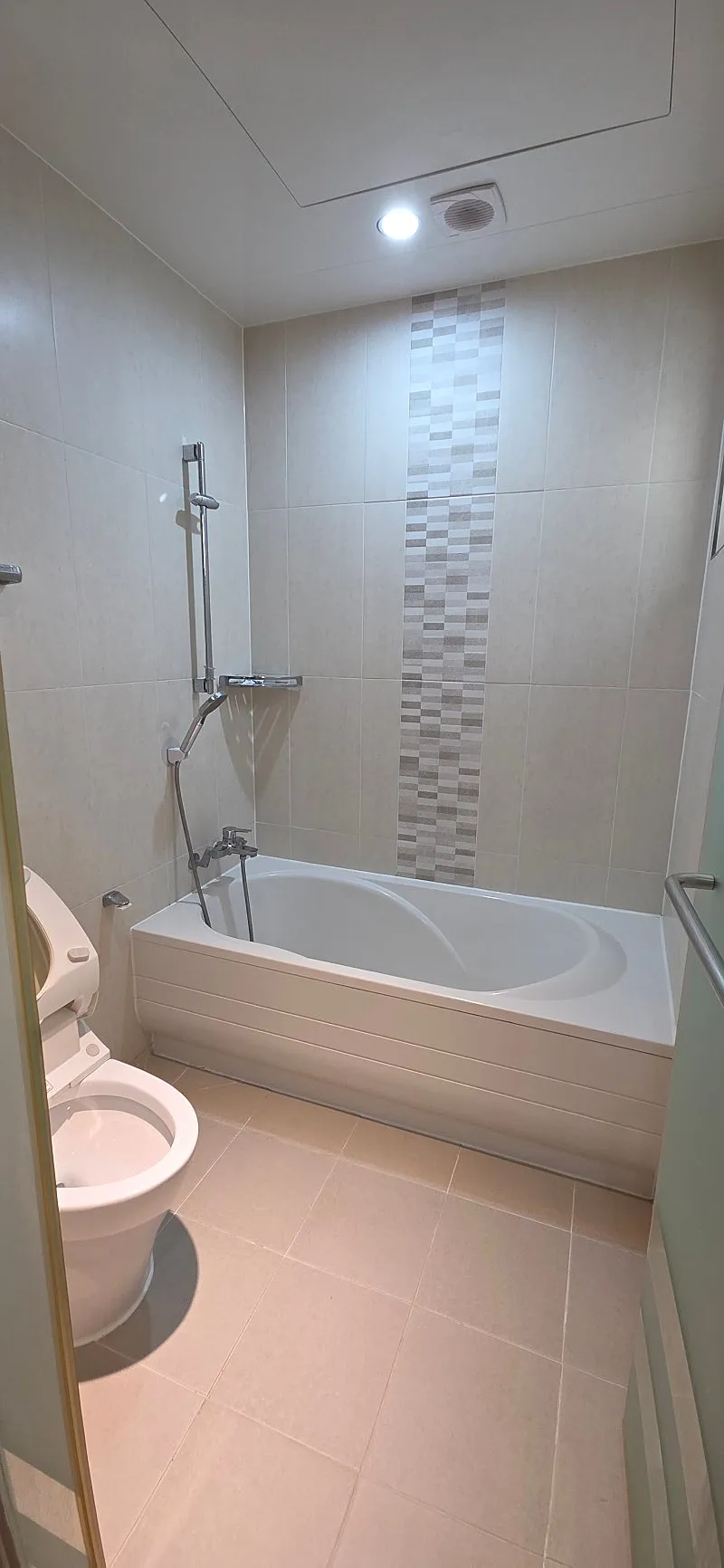 Detached House for Sale in Seongbok-dong, Suji-gu, Yongin, Gyeonggi-do, 93 Pyeong of Land · 3 Floors photo 10