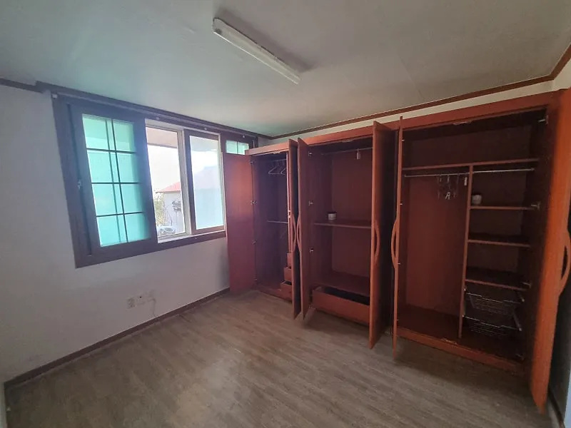 [Highly Urgent Sale] 102-Pyeong Lot with Country House in Gojang-ri, Jaeun-myeon, Sinan-gun, Jeonnam — KRW 59 Million photo 8