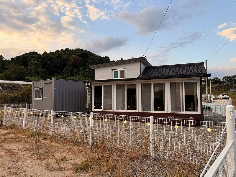 South-Facing Country House for Sale in Jojong-myeon, Gapyeong, Gyeonggi-do; 162㎡ of Land photo 3