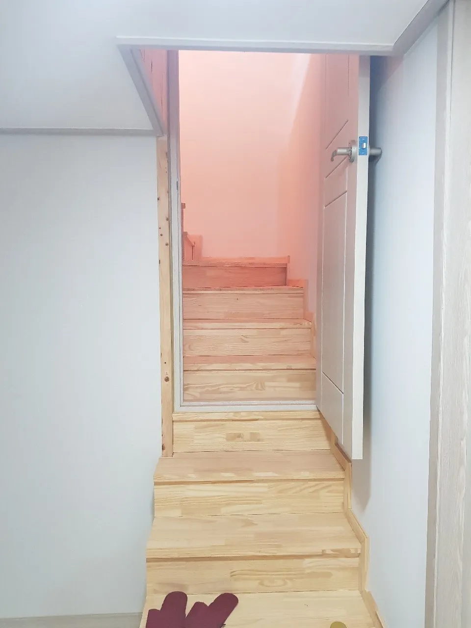 36-pyeong Duplex Cypress-Wood Villa for Sale in Daehap-myeon, Changnyeong, Gyeongsangnam-do photo 2