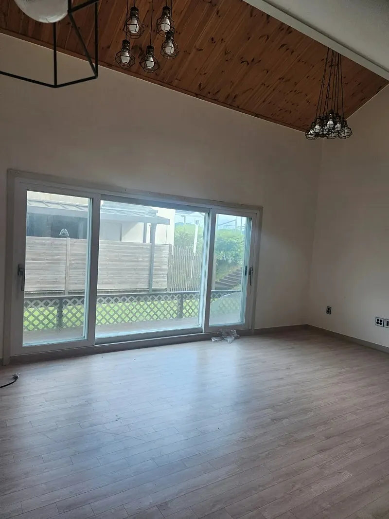 Rural Home for Sale in Deoksan-eup, Jincheon-gun, North Chungcheong Province, Land 100 pyeong · House 40 pyeong photo 7