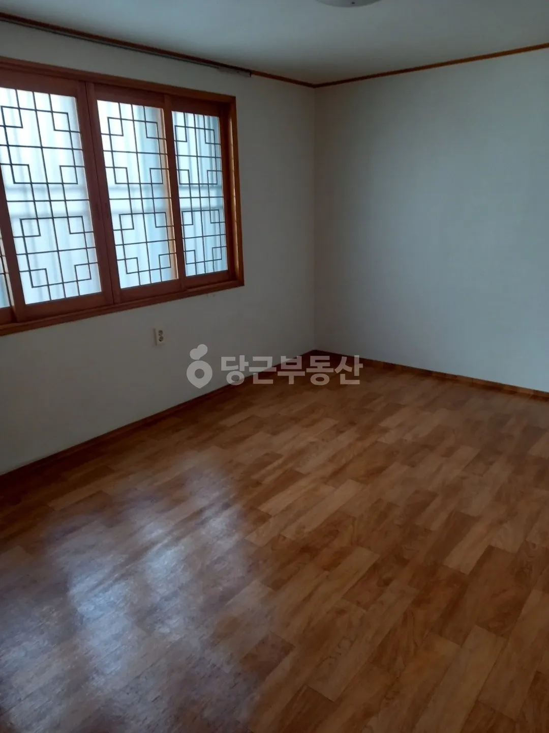 Villa for Sale in Mora-dong, Sasang-gu, Busan, 59.4㎡ Exclusive Area, 5-Minute Walk to the Station photo 2