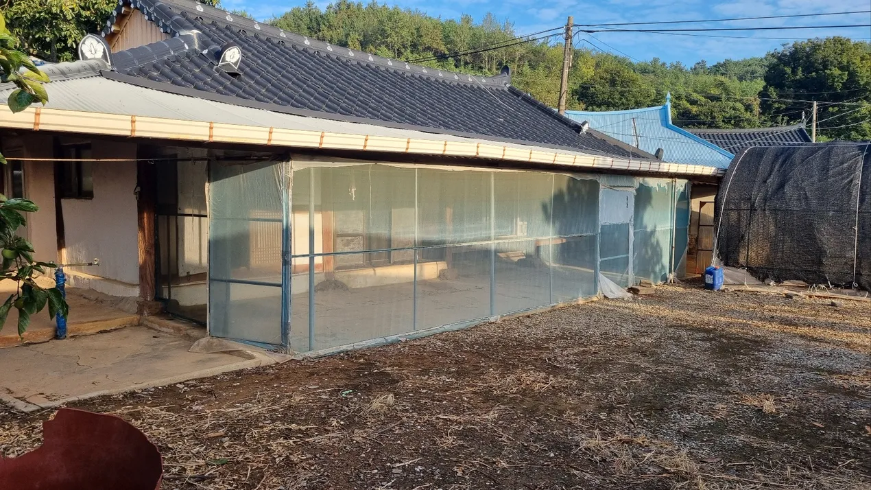 House for Sale on a 192-Pyeong Lot in Hwasan-myeon, Haenam, Jeonnam-Gwangju Integrated Special City photo 3