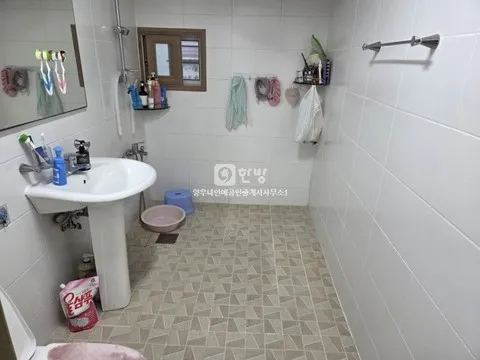 Fully Remodeled Rural House for Sale in Nampyeong-eup, Naju, Jeonnam Gwangju, with 2 Bedrooms and Solar Facilities photo 2