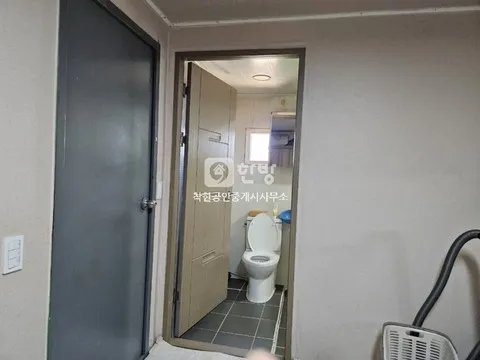 Farmhouse for Sale with a Vegetable Garden in Geumcheon-myeon, Naju, Jeollanam-do photo 6