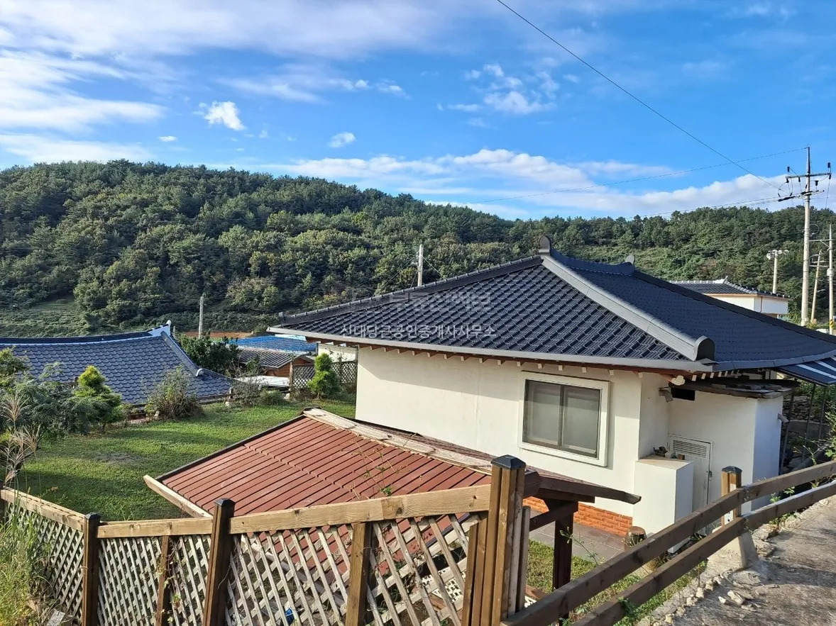 Rural Home for Sale with Vegetable Garden in Dongil-myeon, Goheung, Jeonnam-Gwangju Special Integrated City photo 2