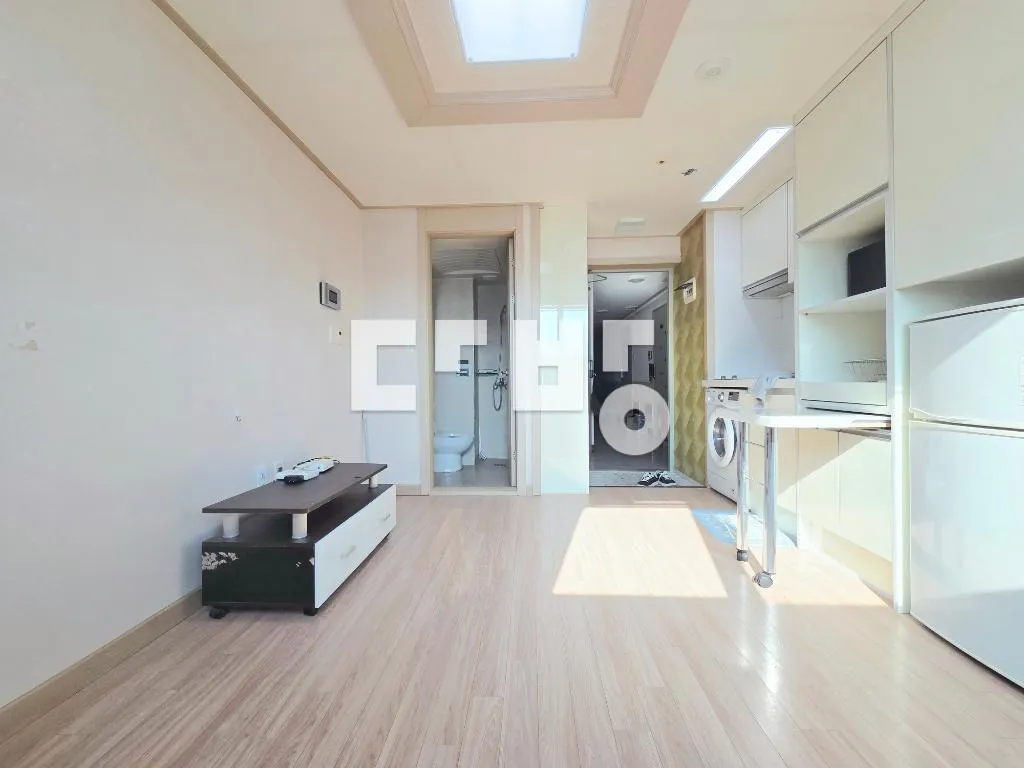 Apartment for Sale in Suyu-dong, Gangbuk-gu, Seoul, 12.33㎡ Exclusive Area · Immediate Move-In photo 2