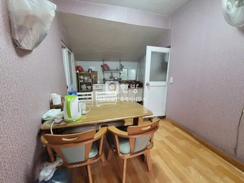 Single-Story House for Sale in Geumcheon-myeon, Naju, Jeonnam-Gwangju, 660.99㎡ Land photo 6