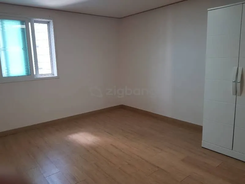 Studio Apartment for Sale in Beon-dong, Gangbuk-gu, Seoul, a 3-Minute Walk from Suyu Station, Fully Furnished photo 2