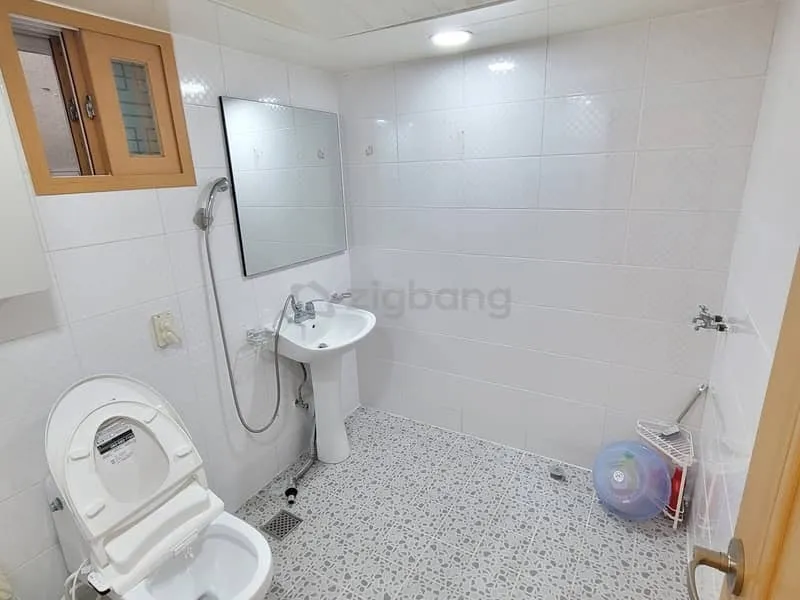 Two-Room Villa for Sale in Mia-dong, Gangbuk-gu, Seoul — 34.8㎡ Exclusive Area, Semi-Basement photo 4