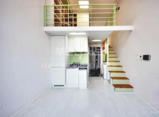 Fully Furnished Studio Officetel for Sale in Yeomchang-dong, Gangseo-gu, Seoul, 3-Minute Walk to Yeomchang Station photo 3