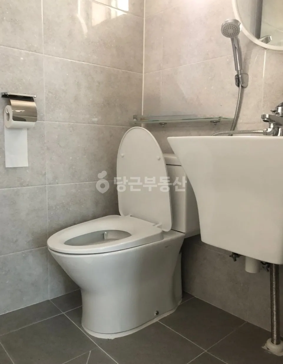 For Sale: Ground-Floor Villa in Gupyeong-dong, Saha-gu, Busan — 75㎡ Exclusive Area and Vegetable Garden photo 8