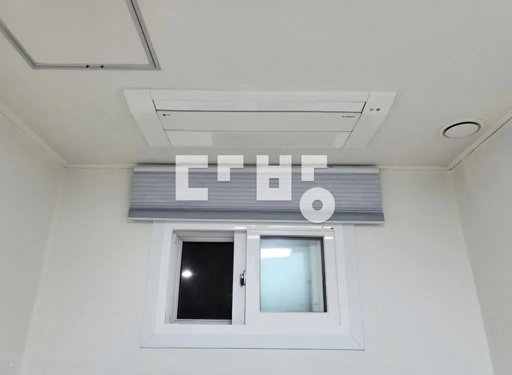 Studio Apartment for Sale in Hwayang-dong, Gwangjin-gu, Seoul, 3-Minute Walk to Children's Grand Park Station photo 3