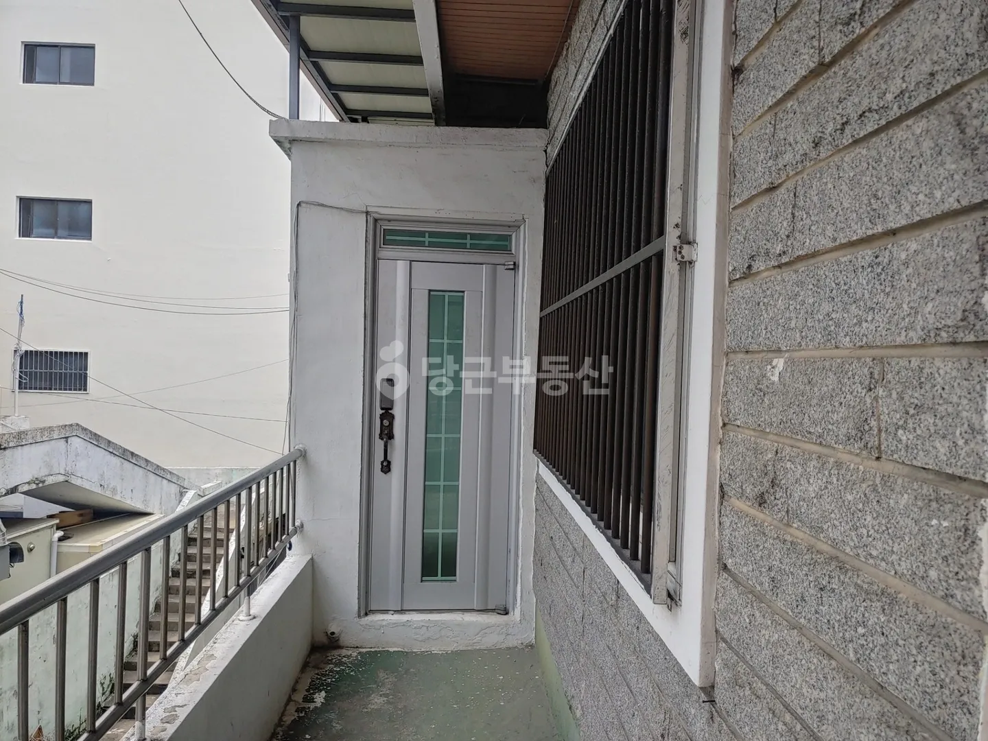 부산 사하구 하단동 14평 빌라 매매, 방 2개 연립주택 사진 4