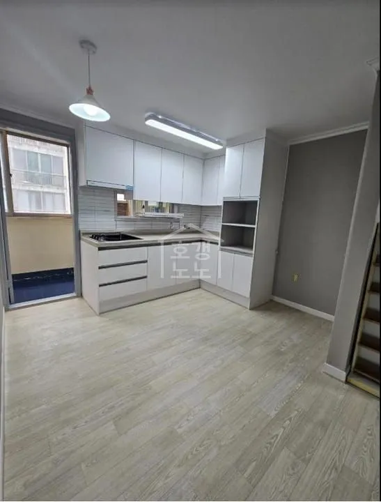 Remodeled Apartment for Sale in Mokpo, Jeonnam-Gwangju Integrated Special City photo 3