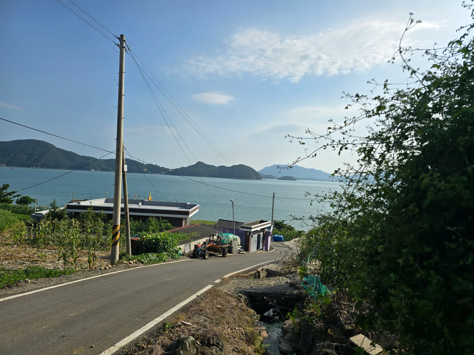 Farmhouse for Sale with Sea View in Hwayang-myeon, Yeosu, South Jeolla Province photo 4