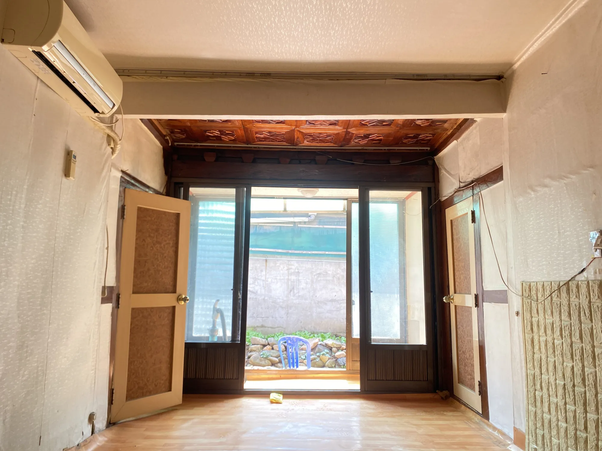 Single-Story Detached House with Yard for Sale in Geumam-dong, Deokjin-gu, Jeonju-si, Jeollabuk-do photo 4