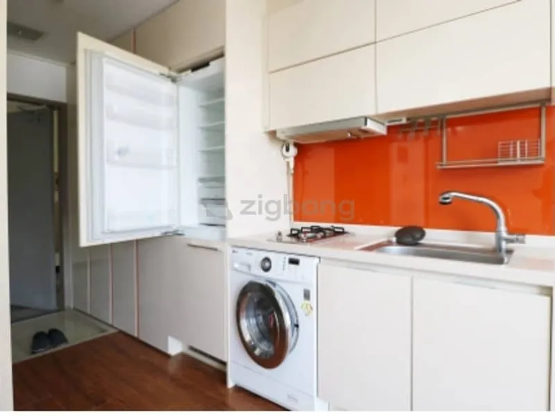 Officetel for Sale in Gil-dong, Gangdong-gu, Seoul — Open-Plan Studio, 2-Minute Walk to Gil-dong Station photo 4