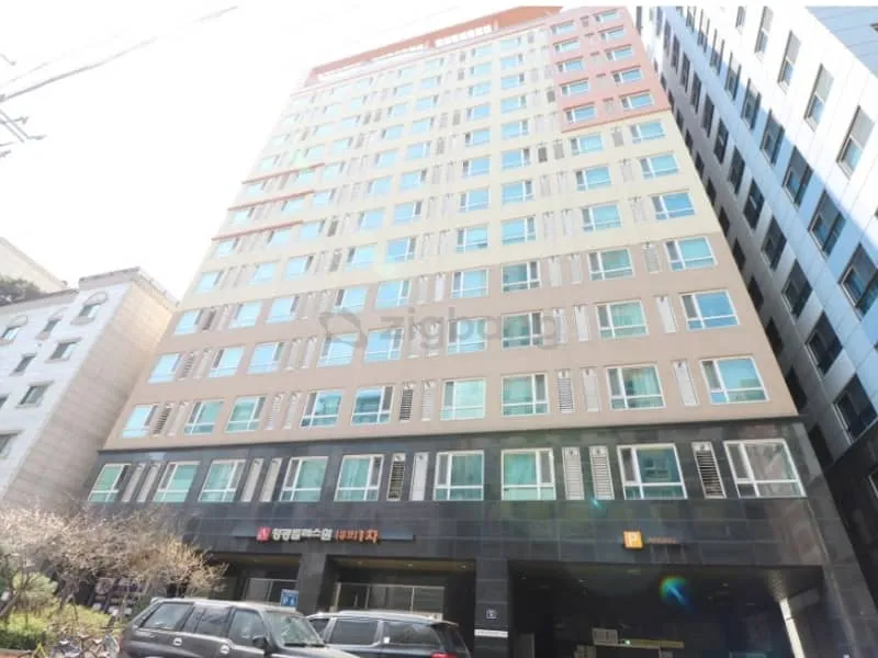 Officetel for Sale in Gil-dong, Gangdong-gu, Seoul — Open-Plan Studio, 2-Minute Walk to Gil-dong Station photo 5