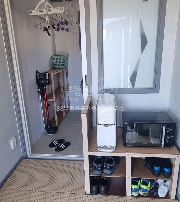 Rural Home for Sale in Jangpyeong-myeon, Jangheung, Jeonnam; Home Suitable for Two Households photo 9