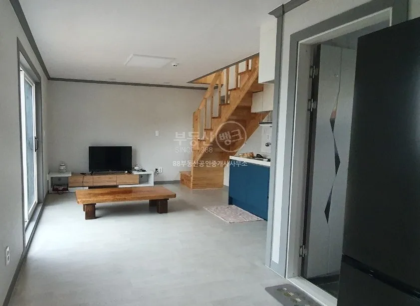 Rural Home for Sale in Jangpyeong-myeon, Jangheung, Jeonnam; Home Suitable for Two Households photo 6