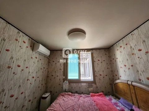 Detached House for Sale in Mokpo, Jeonnam, with a Yard Garden, Single-Story photo 8