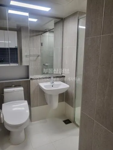 Fully Furnished Officetel for Sale in Hakseong-dong, Jung-gu, Ulsan photo 3