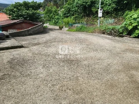 Single-Story Country Home with Solar Panels for Sale in Donghae-myeon, Nam-gu, Pohang, Gyeongbuk photo 5