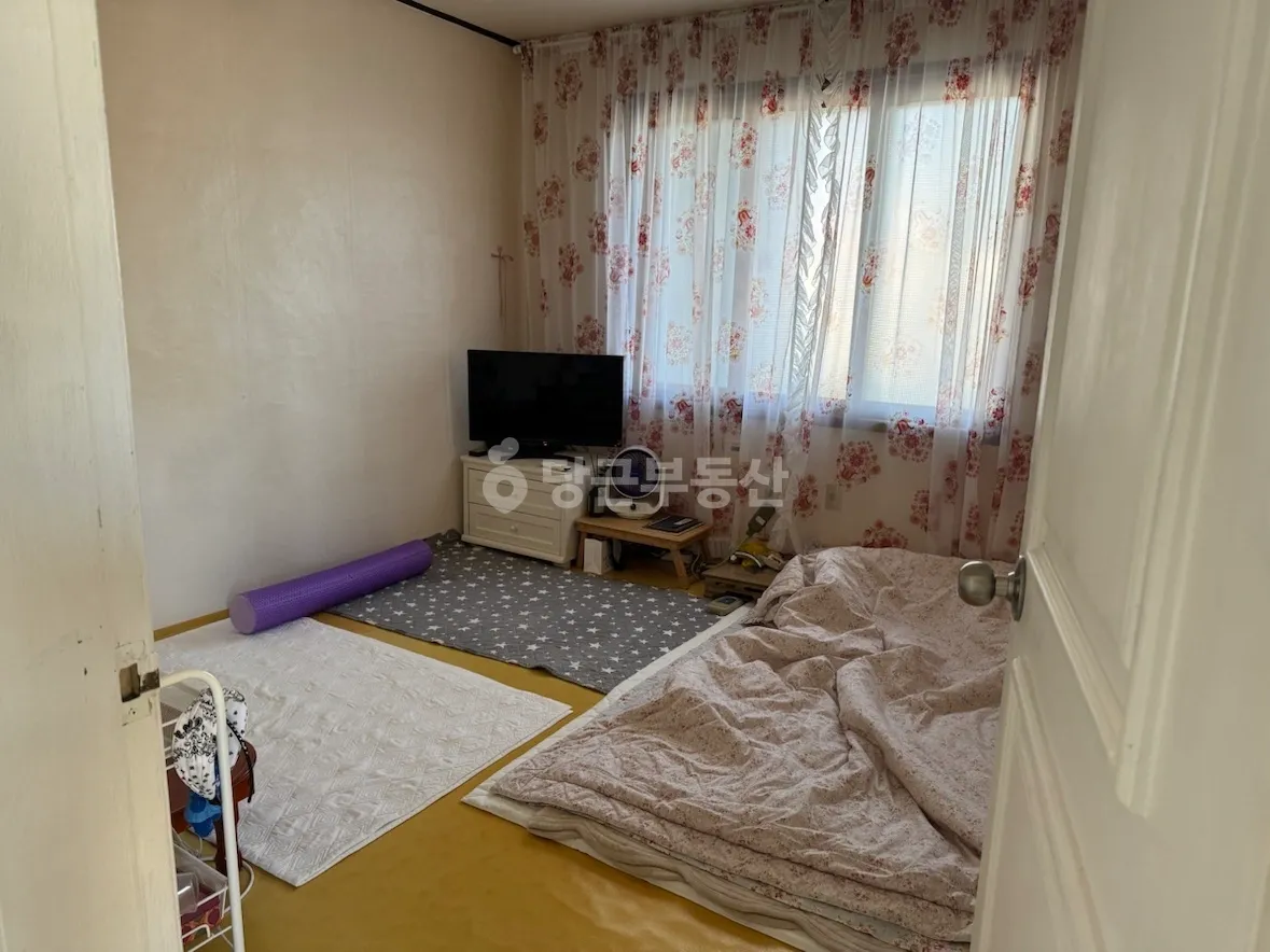 울산 남구 무거동 빌라 매매, 넓은 베란다와 공급면적 49.5㎡ 사진 8