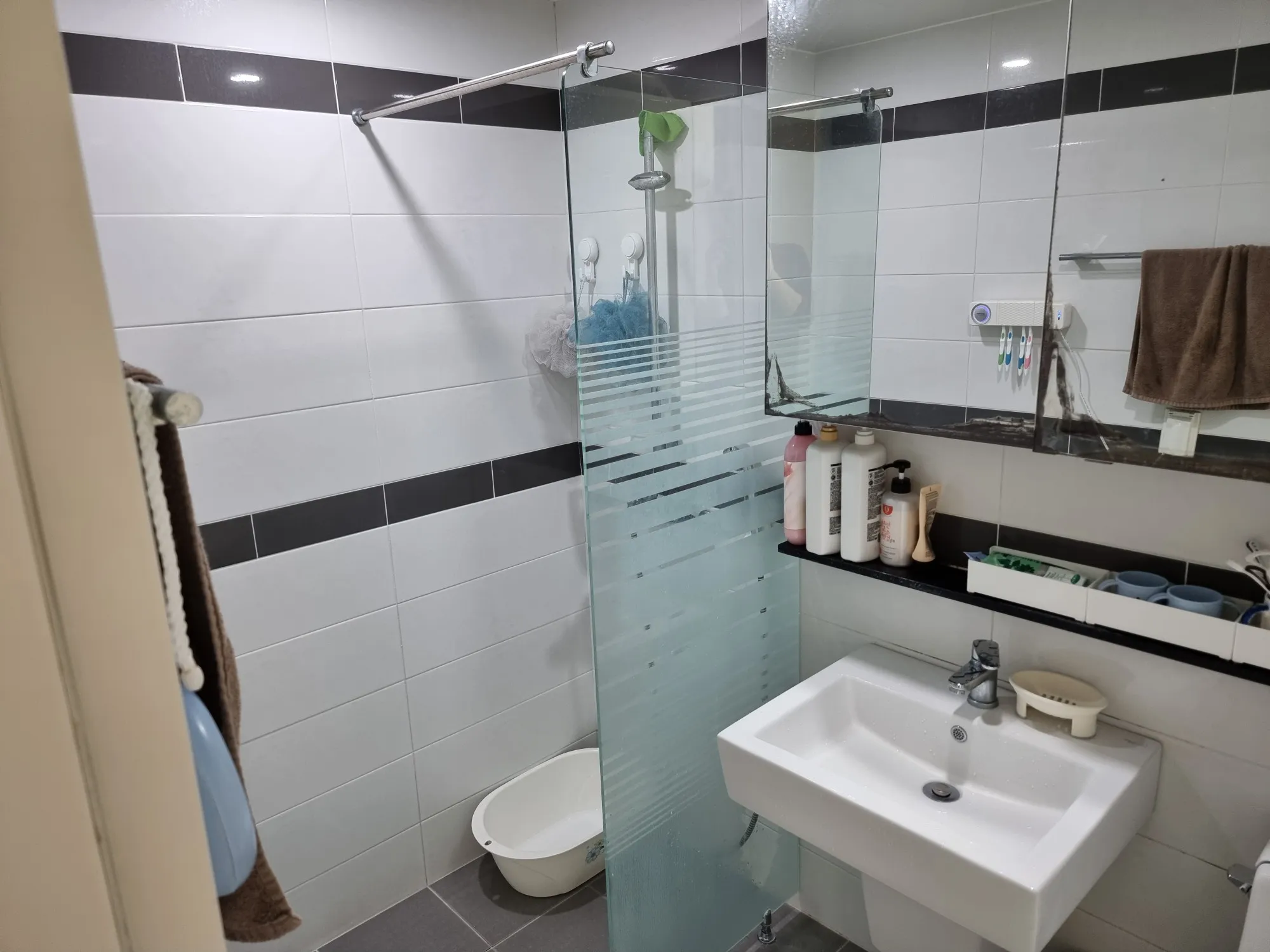 Villa for Sale in Hoedeok-dong, Gwangju, Gyeonggi-do, with South-Facing Living Room and Parking photo 7