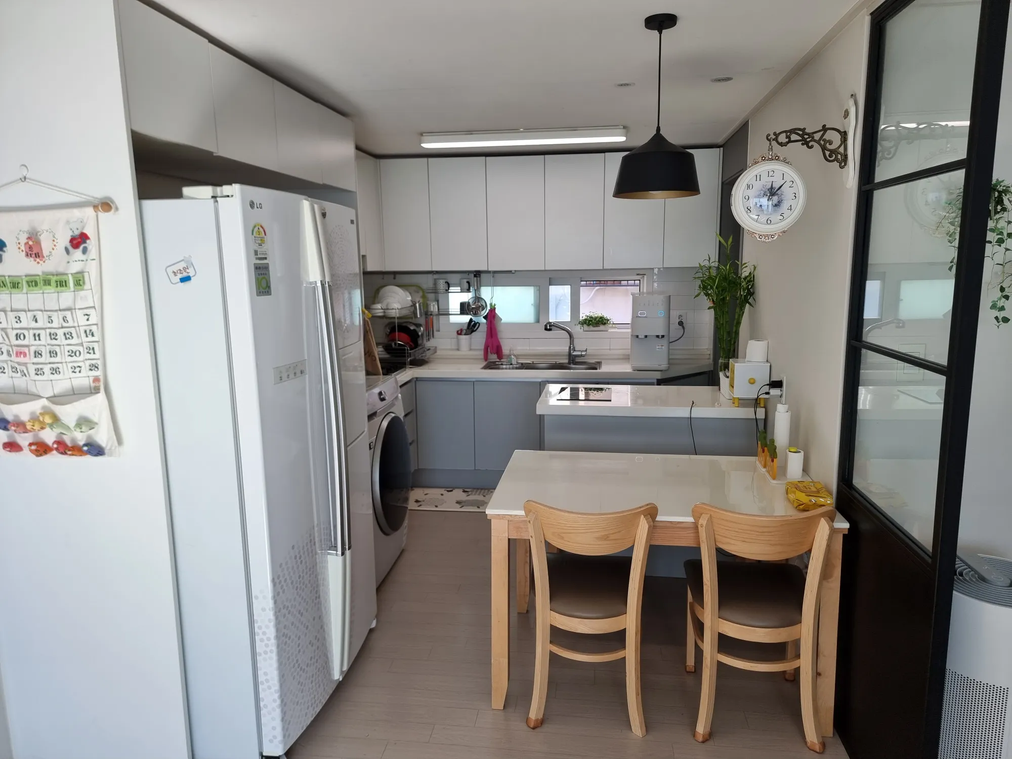 Villa for Sale in Hoedeok-dong, Gwangju, Gyeonggi-do, with South-Facing Living Room and Parking photo 9