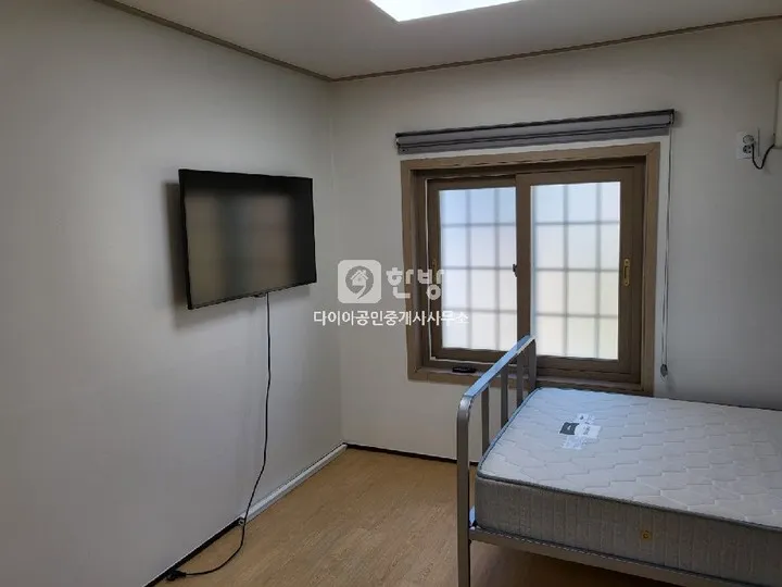 Jeju City, Donam-dong, Jeju Island: Single-Story Detached House for Sale, Two Studio Units with a Rooftop photo 10