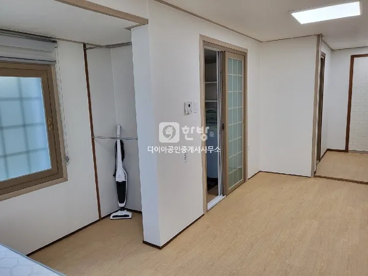 Jeju City, Donam-dong, Jeju Island: Single-Story Detached House for Sale, Two Studio Units with a Rooftop photo 9