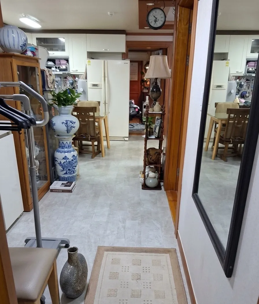 3-Bedroom, 2-Bath Villa for Sale in Gamjeon-dong, Sasang-gu, Busan photo 3