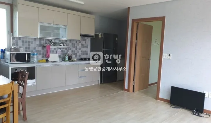 전남 강진군 작천면 전원주택 매매, 넓은 마당과 2,353㎡ 텃밭 매물 사진