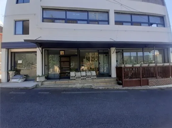충남 보령시 웅천읍 시골마을 1층 상가 매매, 테라스 포함 약 30평 사진 2