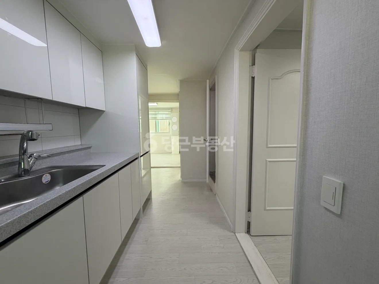 Remodeled Villa for Sale in Deogam-dong, Daedeok-gu, Daejeon, Exclusive Area 44.66㎡ photo 5