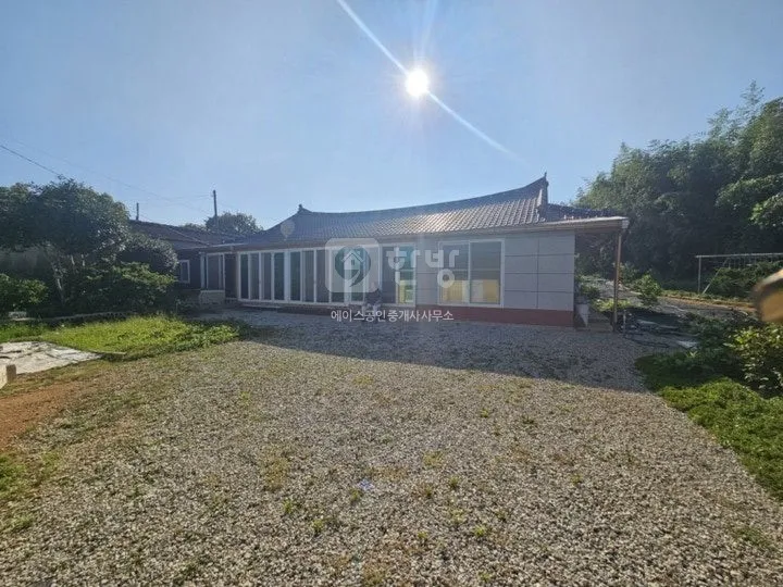 Remodeled Hanok for Sale in Sani-myeon, Haenam-gun, Jeonnam-Gwangju Integrated Special City, 1,501㎡ Lot photo 6