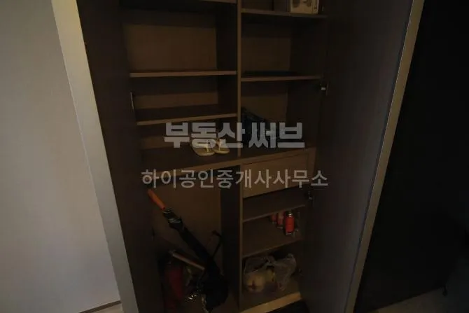 Officetel for Sale in Yeongju-dong, Jung-gu, Busan, 35.15㎡ Exclusive Area · Immediate Occupancy photo 4