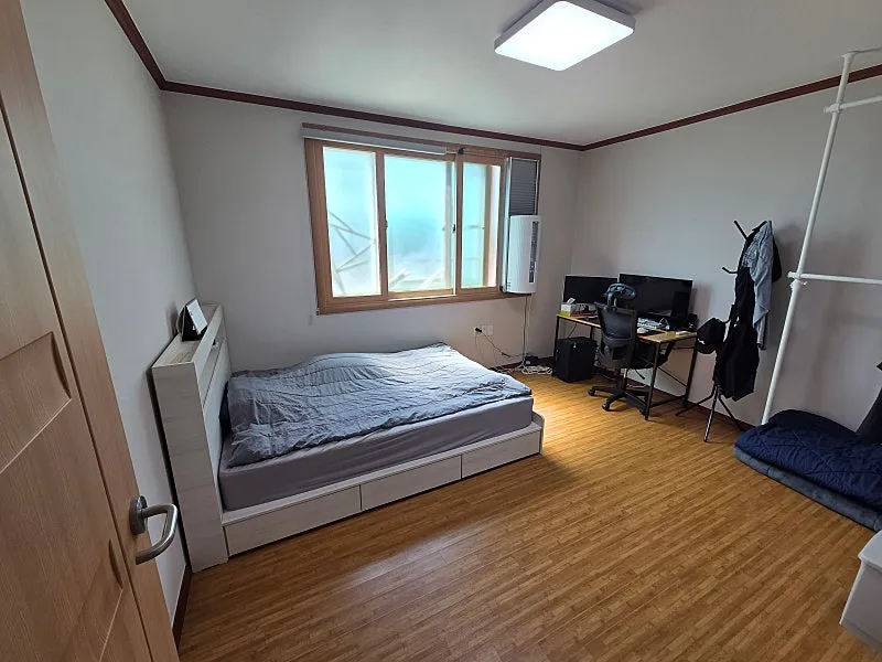 Modest Country House for Sale in Sinam-myeon, Yesan County, Chungnam photo 9