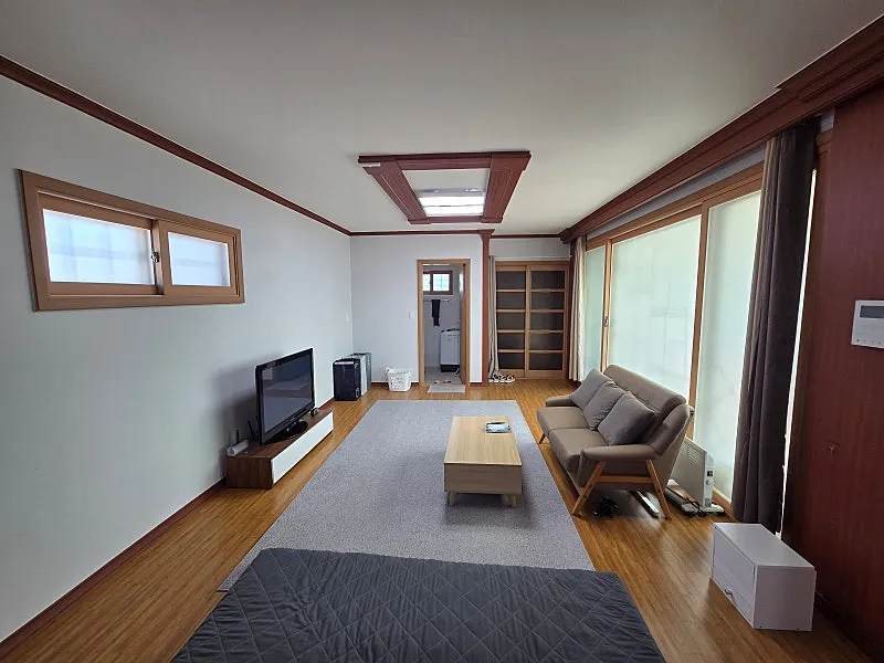 Modest Country House for Sale in Sinam-myeon, Yesan County, Chungnam photo 7
