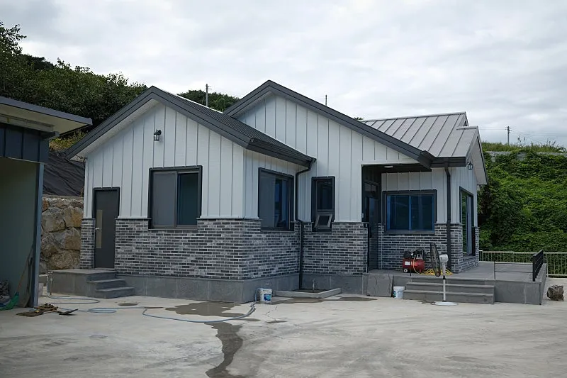 New Country House in Deokgok-myeon, Hapcheon: 215-Pyeong Lot and Adjacent 230-Pyeong Farmland photo 3