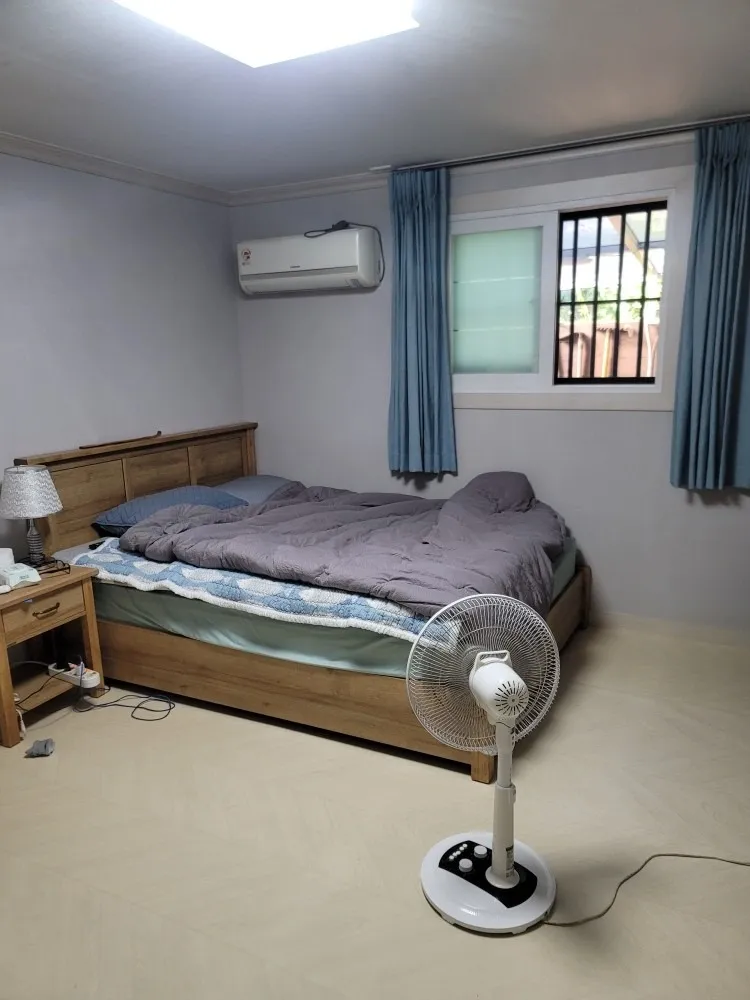 Pohang Janggi-myeon Coastal Country House for Sale, Fully Remodeled Home with Permanent Ocean View photo 9